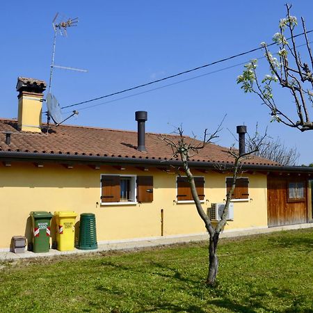 A Casa Di Amici Vila Vidor Exterior foto