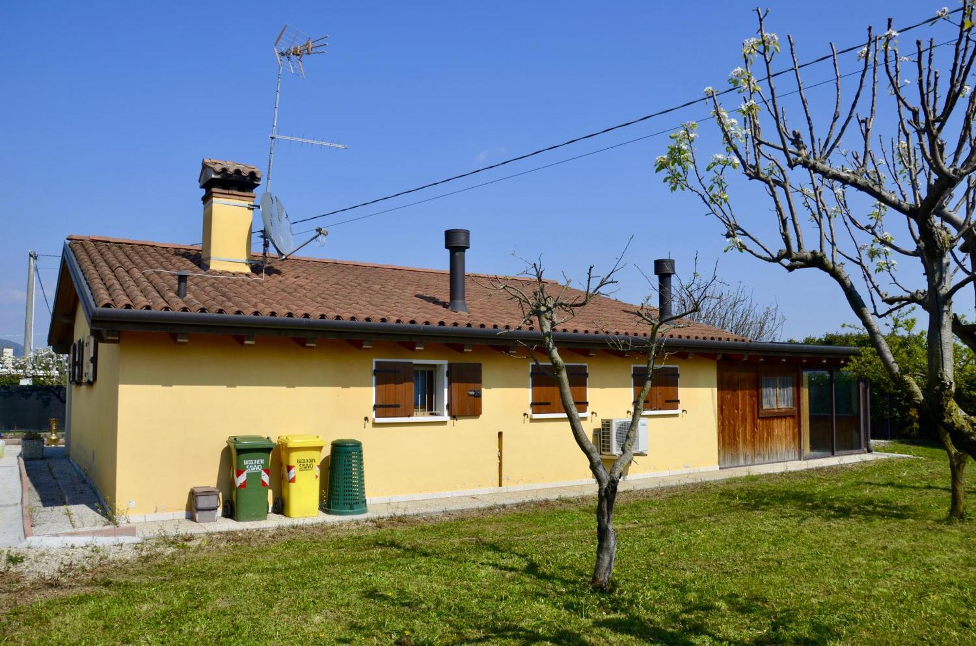 A Casa Di Amici Vila Vidor Exterior foto